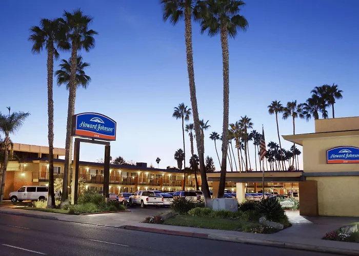 Howard Johnson By Wyndham San Diego Sea World