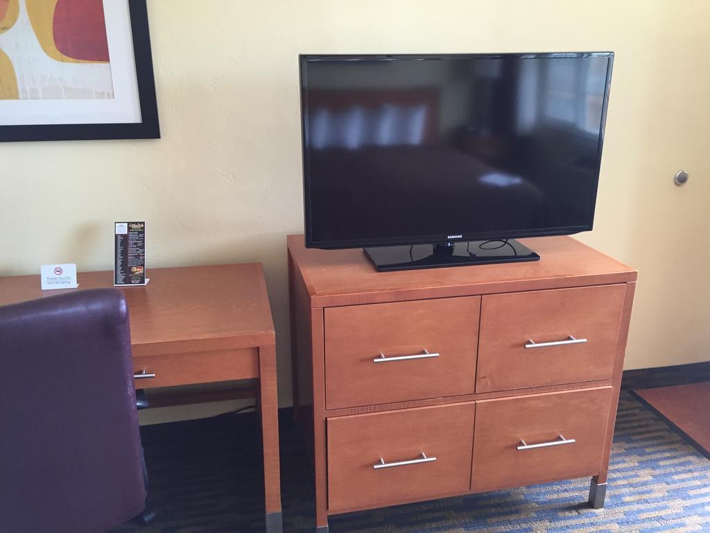 Hotel Howard Johnson By Wyndham Sea World San Diego