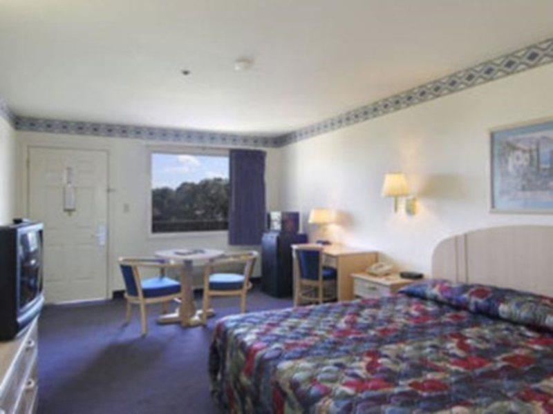 Hotel Howard Johnson By Wyndham Sea World