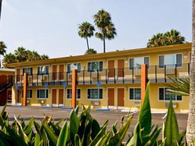 Hotel Howard Johnson By Wyndham Sea World